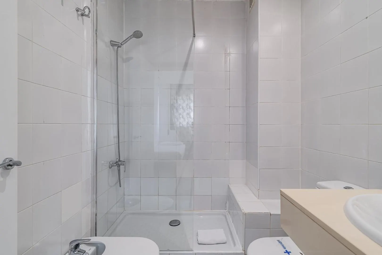 公寓 Guestready - Bright Home Near Montjuic 巴塞罗那