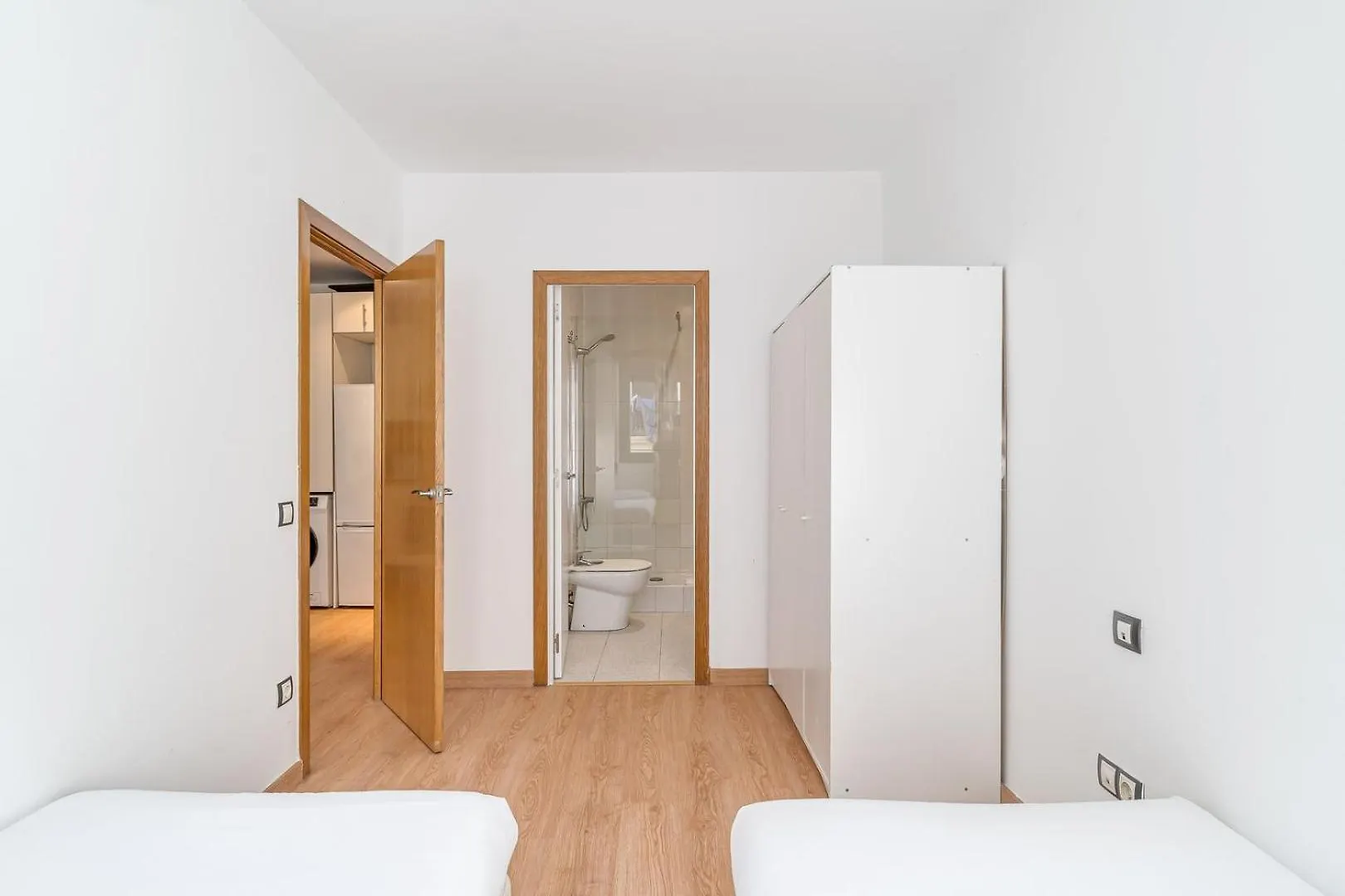 Guestready - Bright Home Near Montjuic Barcelona 0*,